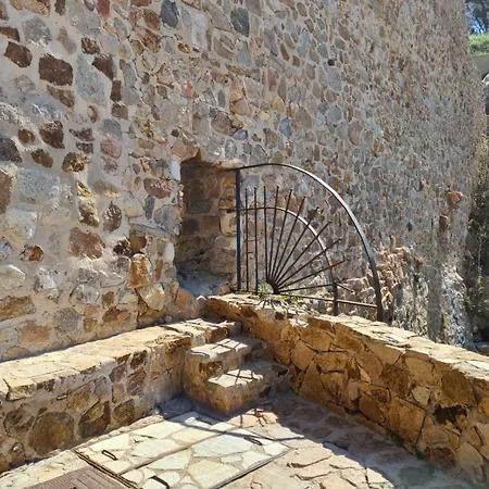 Tossa Minerva アパート *